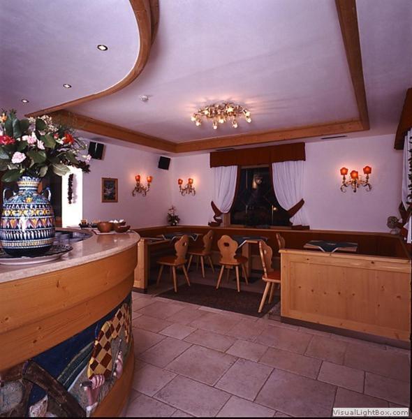 Dolomiti Hotel Cozzio Madonna Esterno foto